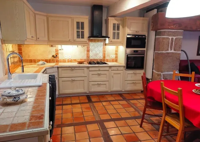 Casa de Férias 6 Pers. Lo Jaç De Foart